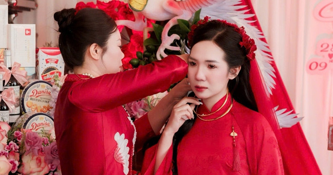 Cha U70 ở Thanh Hóa tái hôn sau 6 năm cô quạnh, con gái nghẹn ngào chúc phúc插图3 Cha U70 ở Thanh Hóa tái hôn sau 6 năm cô quạnh, con gái nghẹn ngào chúc phúc插图3