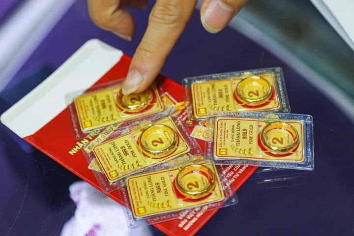 Giá vàng chững lại từ đỉnh lịch sử. (Ảnh: Minh Đức).