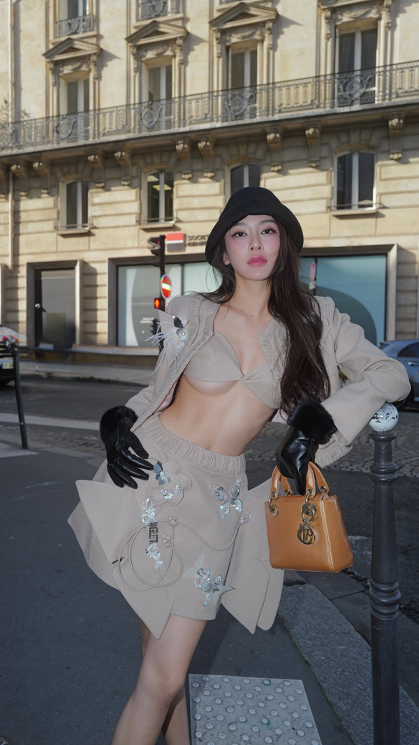 Linh Trương – mỹ nhân được ví là 'Phạm Băng Băng Việt Nam' ở ngoài đời sắc vóc ra sao?插图6 Linh Trương - mỹ nhân được ví là 'Phạm Băng Băng Việt Nam' ở ngoài đời sắc vóc ra sao? - Ảnh 8.