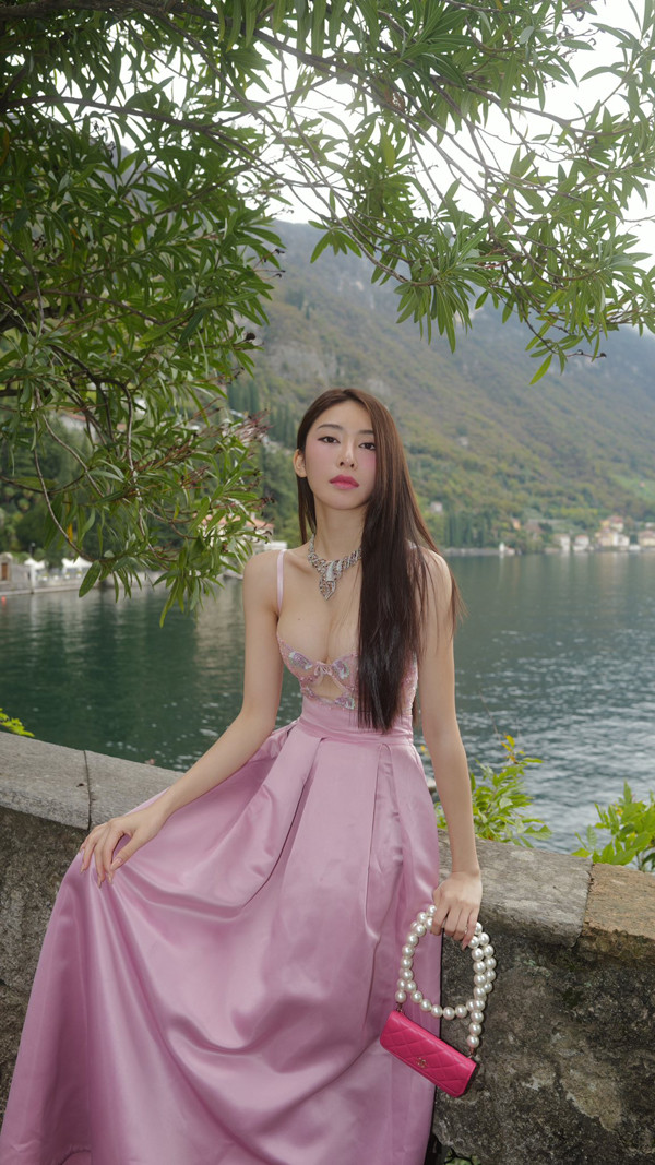 Linh Trương - mỹ nhân được ví là 'Phạm Băng Băng Việt Nam' ở ngoài đời sắc vóc ra sao? - Ảnh 3.