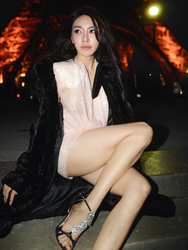 Linh Trương – mỹ nhân được ví là 'Phạm Băng Băng Việt Nam' ở ngoài đời sắc vóc ra sao?插图2 Linh Trương - mỹ nhân được ví là 'Phạm Băng Băng Việt Nam' ở ngoài đời sắc vóc ra sao? - Ảnh 4.