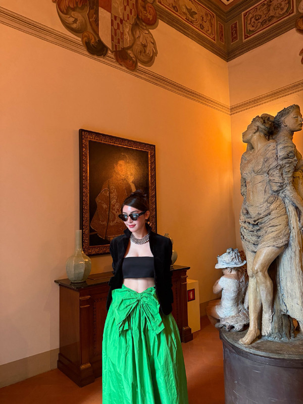 Linh Trương – mỹ nhân được ví là 'Phạm Băng Băng Việt Nam' ở ngoài đời sắc vóc ra sao?插图7 Linh Trương - mỹ nhân được ví là 'Phạm Băng Băng Việt Nam' ở ngoài đời sắc vóc ra sao? - Ảnh 9.