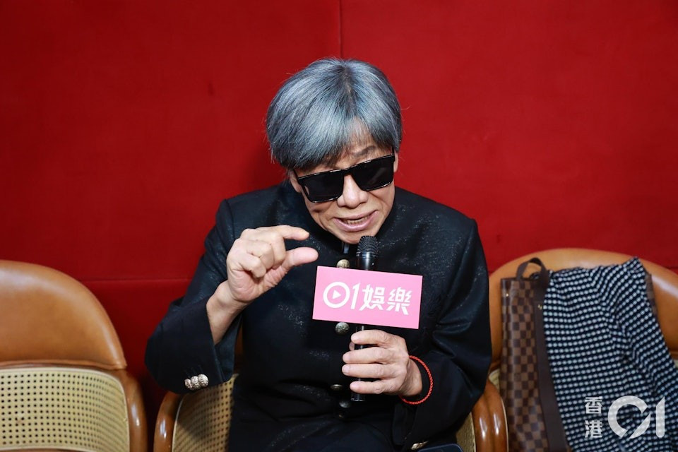 Cao thủ võ thuật Lương Tiểu Long qua đời插图3 hoa-van2.jpg