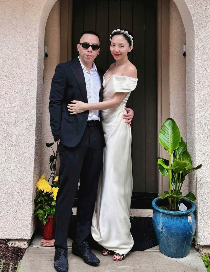 'Cỗ máy tạo hit' Hoàng Touliver: 10 năm đứng sau Tóc Tiên, viết lại thị trường nhạc Việt插图 z6845564102137635c862b265378ece1-1.jpg