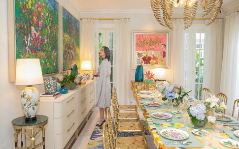 Tái xuất hiếm hoi, nhan sắc 'già tự nhiên' của Hoa hậu Ngọc Khánh gây chú ý插图1 Tái xuất hiếm hoi, nhan sắc 'già tự nhiên' của Hoa hậu Ngọc Khánh gây chú ý插图1