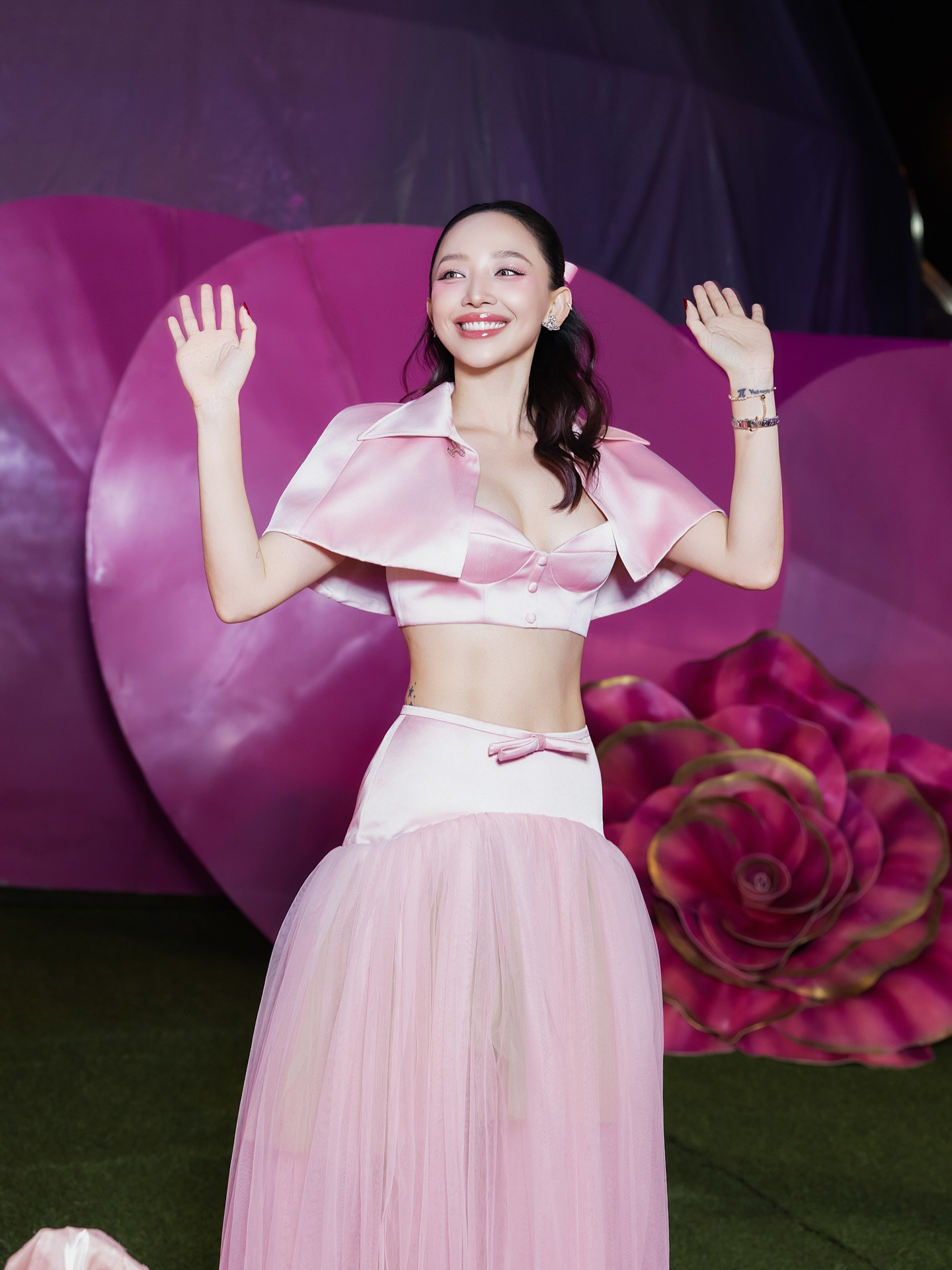 Tóc Tiên tuổi 37 có sắc vóc 'hack tuổi' ngỡ ngàng ra sao? - Ảnh 4.