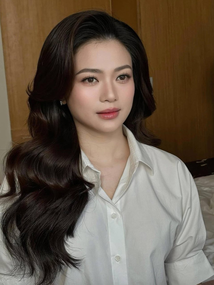 Nhan sắc trẻ đẹp ở tuổi U50 của nữ NSƯT đang gây sốt trên phim giờ vàng VTV - Ảnh 5.