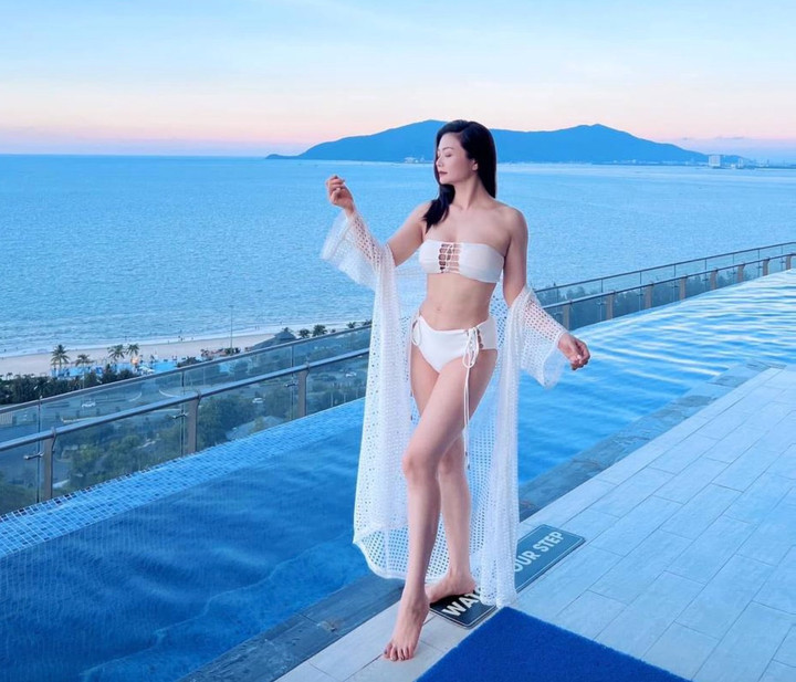 Nhan sắc trẻ đẹp ở tuổi U50 của nữ NSƯT đang gây sốt trên phim giờ vàng VTV - Ảnh 11.