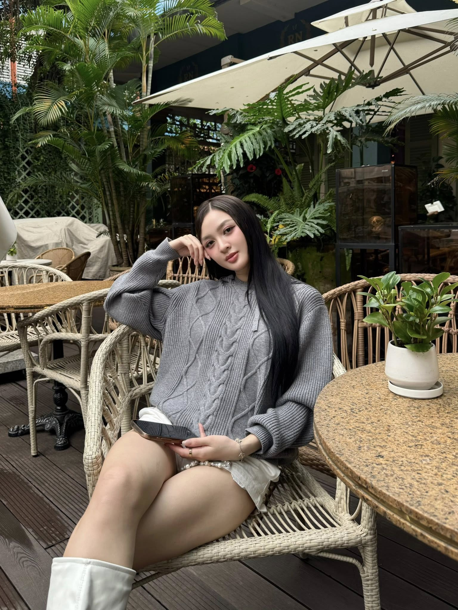 Phong cách đời thường của người đẹp quê Đăk Lăk đang được 'đẩy thuyền' với cầu thủ Đình Bắc  - Ảnh 17.