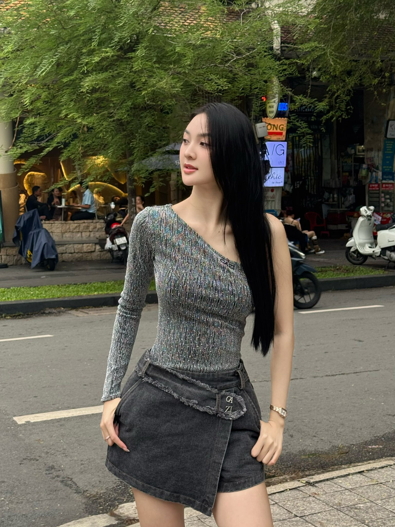 Phong cách đời thường của người đẹp quê Đăk Lăk đang được 'đẩy thuyền' với cầu thủ Đình Bắc - Ảnh 13.