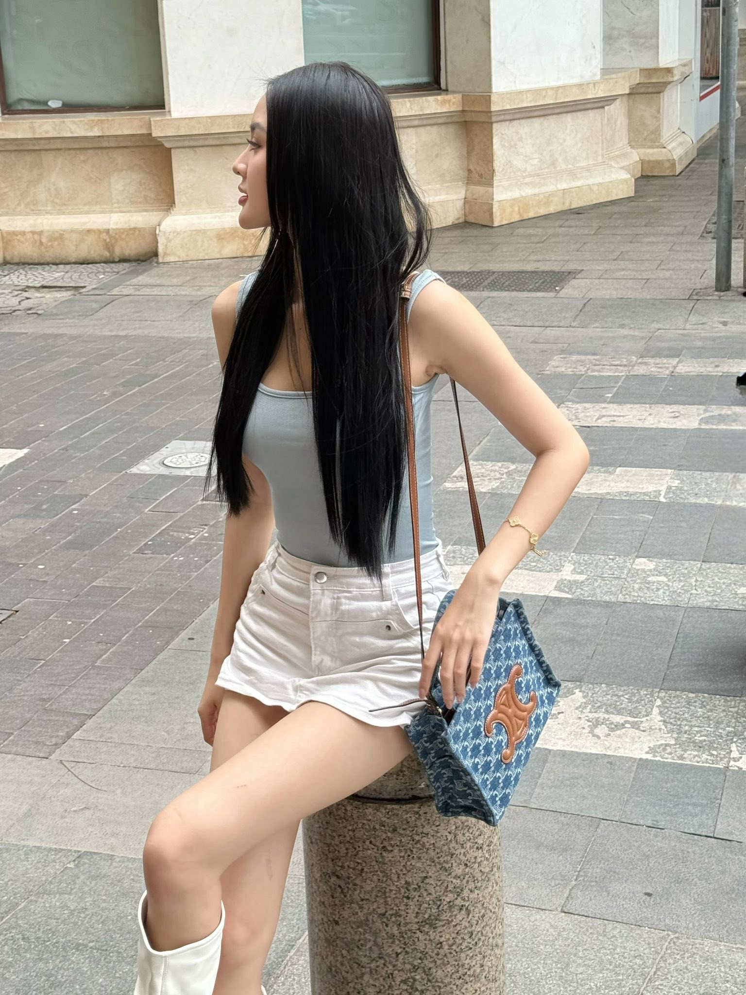 Phong cách đời thường của người đẹp quê Đăk Lăk đang được 'đẩy thuyền' với cầu thủ Đình Bắc  - Ảnh 15.