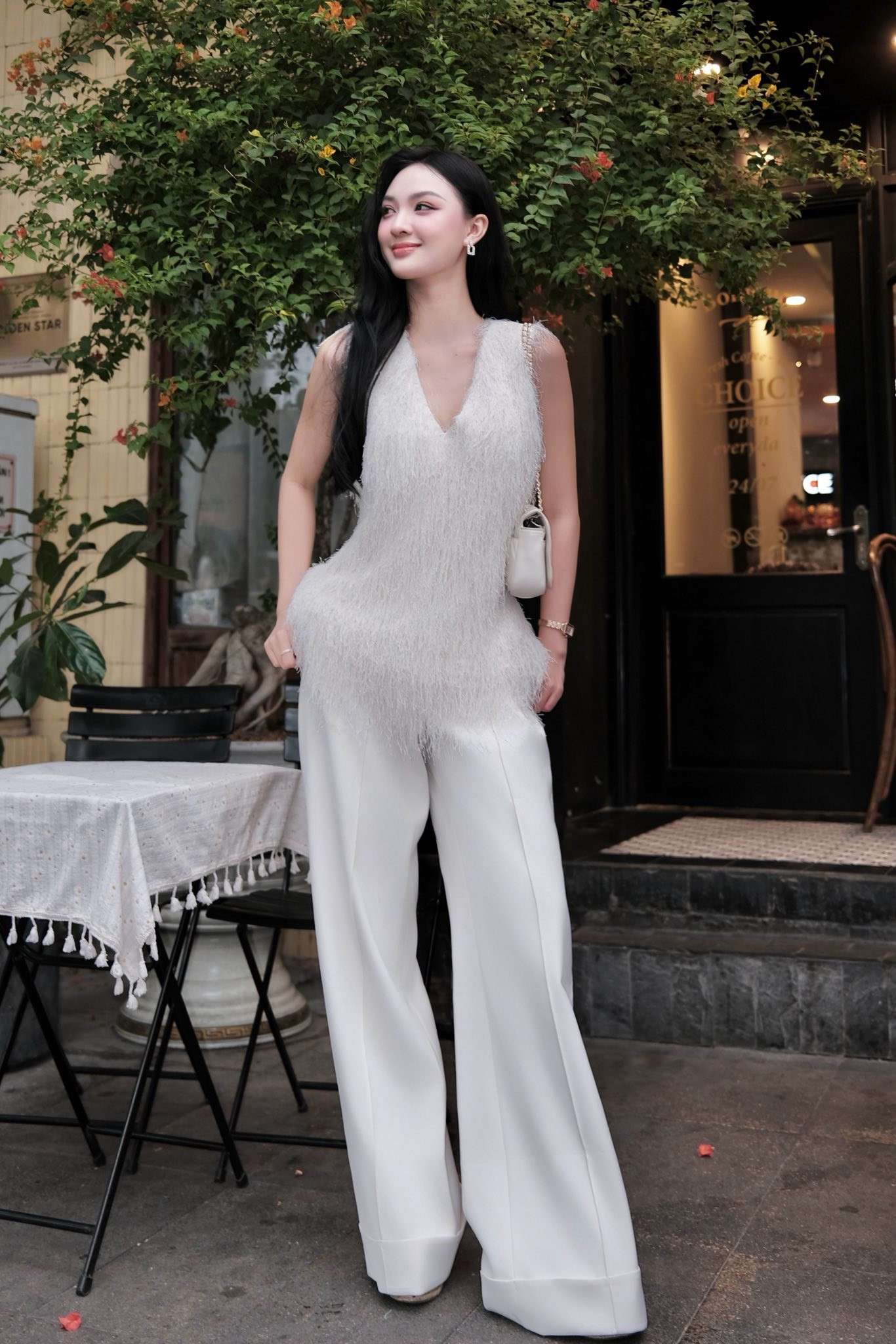 Phong cách đời thường của người đẹp quê Đăk Lăk đang được 'đẩy thuyền' với cầu thủ Đình Bắc - Ảnh 19.