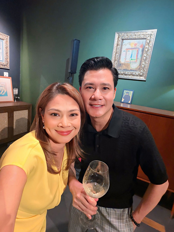 Thanh Thảo về Việt Nam dự tiệc ở biệt thự 400m2 của Quang Dũng插图 Thanh Thảo về Việt Nam dự tiệc ở biệt thự 400m2 của Quang Dũng - Ảnh 2.