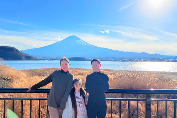 Phan Như Thảo cùng chồng đại gia và con gái đón Tết ở Nhật Bản - Ảnh 5.