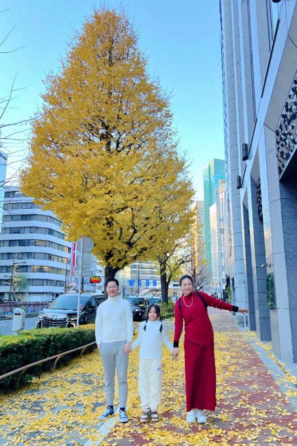 Phan Như Thảo cùng chồng đại gia và con gái đón Tết ở Nhật Bản - Ảnh 8.