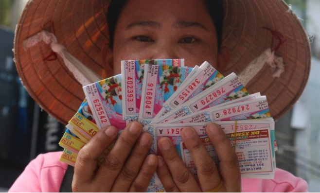 Trở thành tỷ phú sau trúng số: Khi đồng tiền đẩy hôn nhân tới bờ vực tội ác - Ảnh 2.