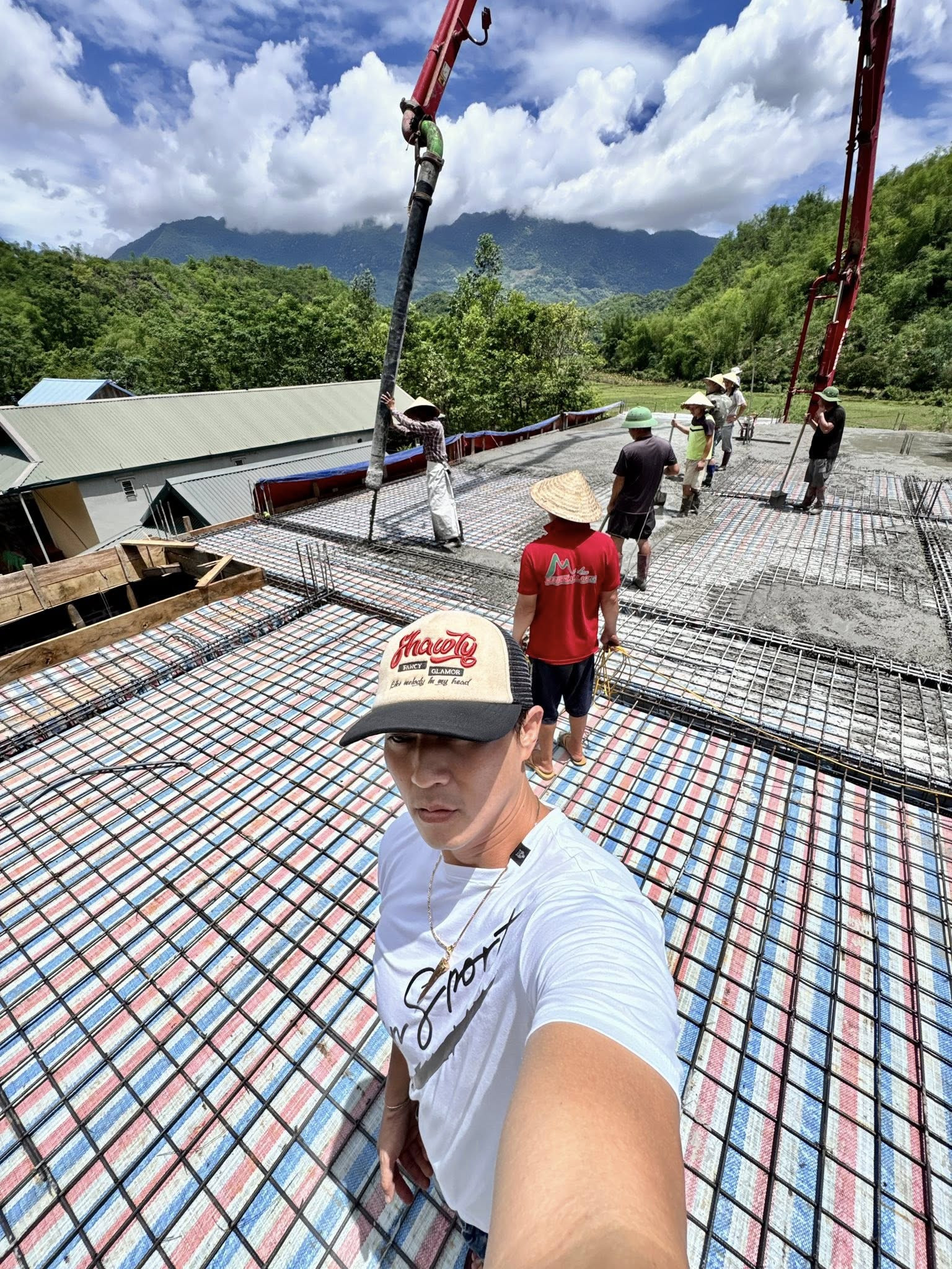 Hà Việt Dũng trong 'Lằn ranh' có đời thực ra sao? - Ảnh 8.