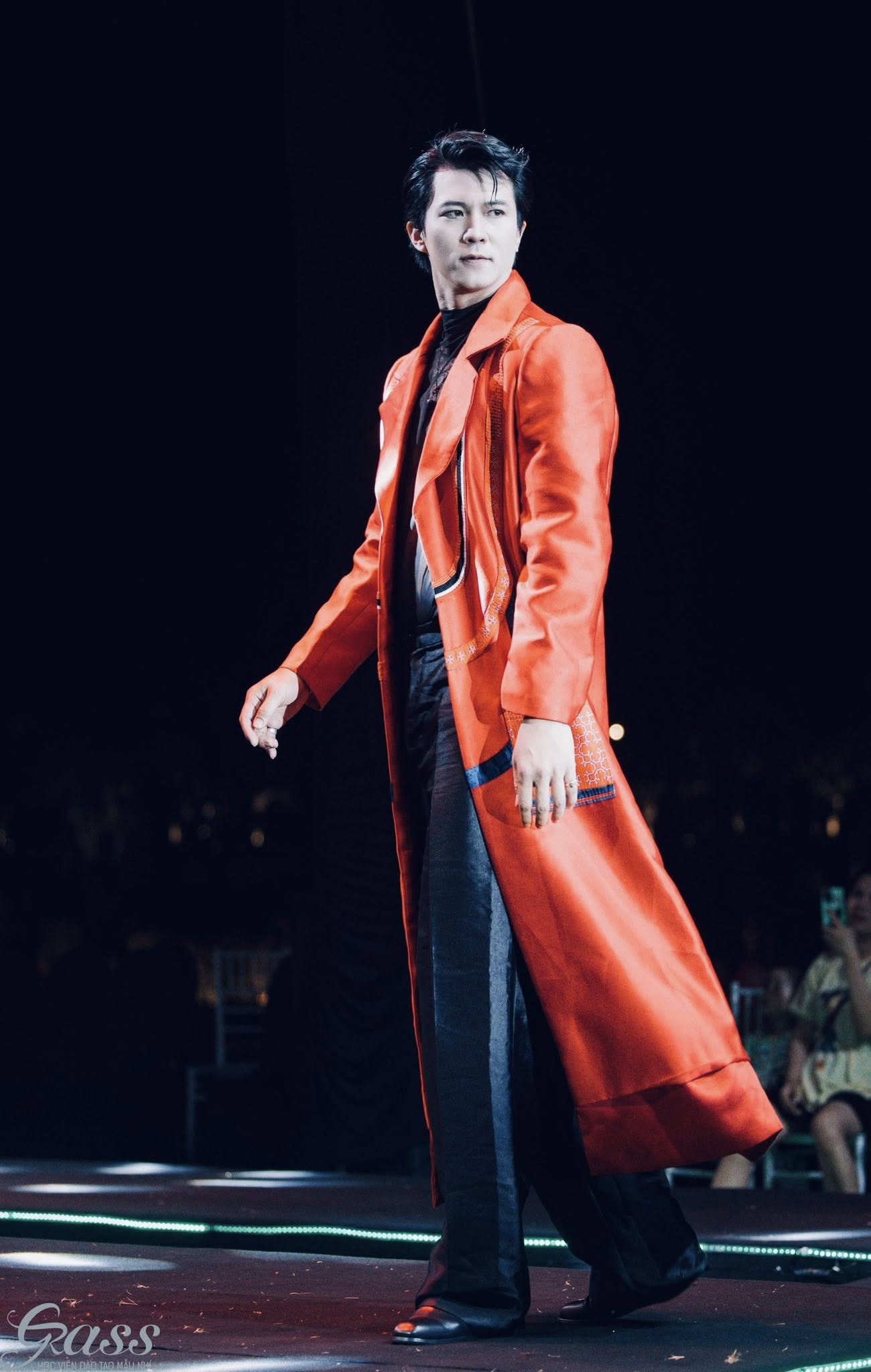 Hà Việt Dũng trong 'Lằn ranh' có đời thực ra sao? - Ảnh 7.