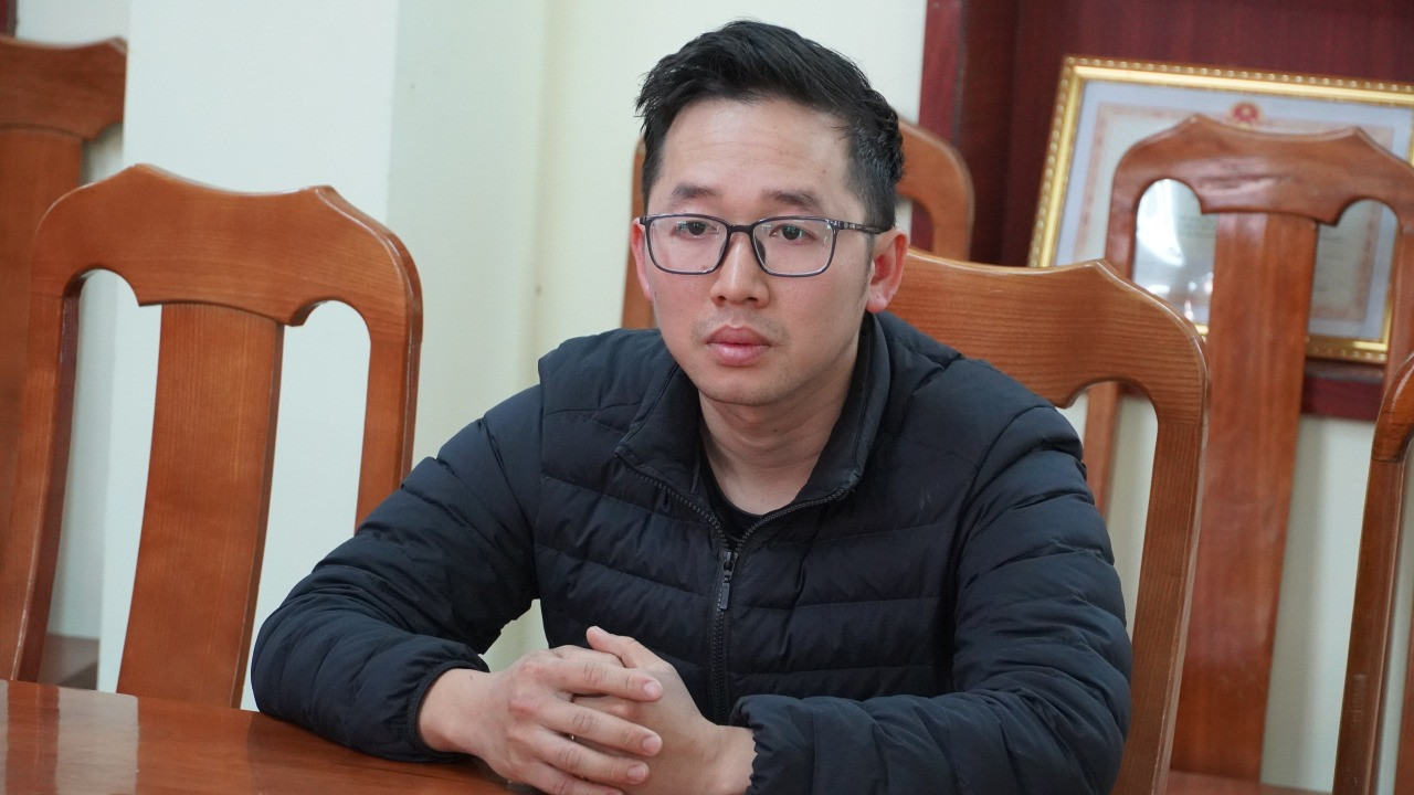 Buôn 25 tấn mỹ phẩm giả từ Trung Quốc, bán qua Facebook và Shopee thu lợi hàng chục tỉ đồng插图1 Buôn 25 tấn mỹ phẩm giả từ Trung Quốc, bán qua Facebook và Shopee thu lợi hàng chục tỉ đồng - Ảnh 2.