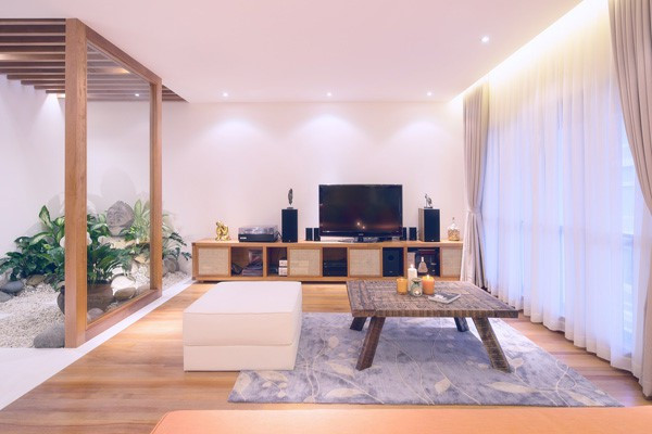 Quang Dũng mở tiệc ấm cúng tại biệt thự 400 m2 ở TP HCM - Ảnh 16.