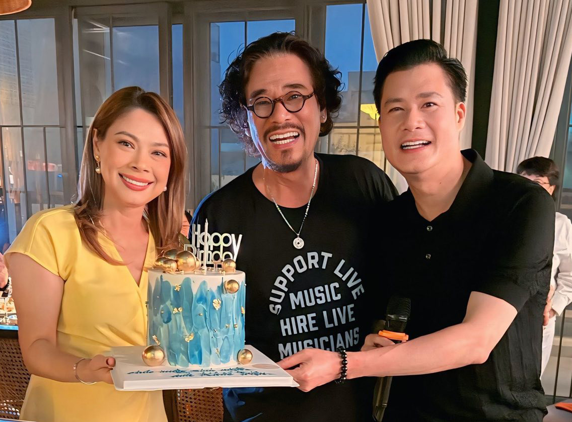 Quang Dũng mở tiệc ấm cúng tại biệt thự 400 m2 ở TP HCM - Ảnh 2.