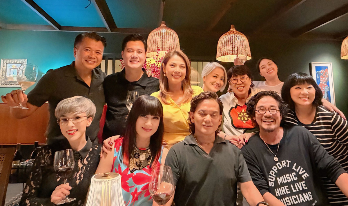 Quang Dũng mở tiệc ấm cúng tại biệt thự 400 m2 ở TP HCM - Ảnh 5.