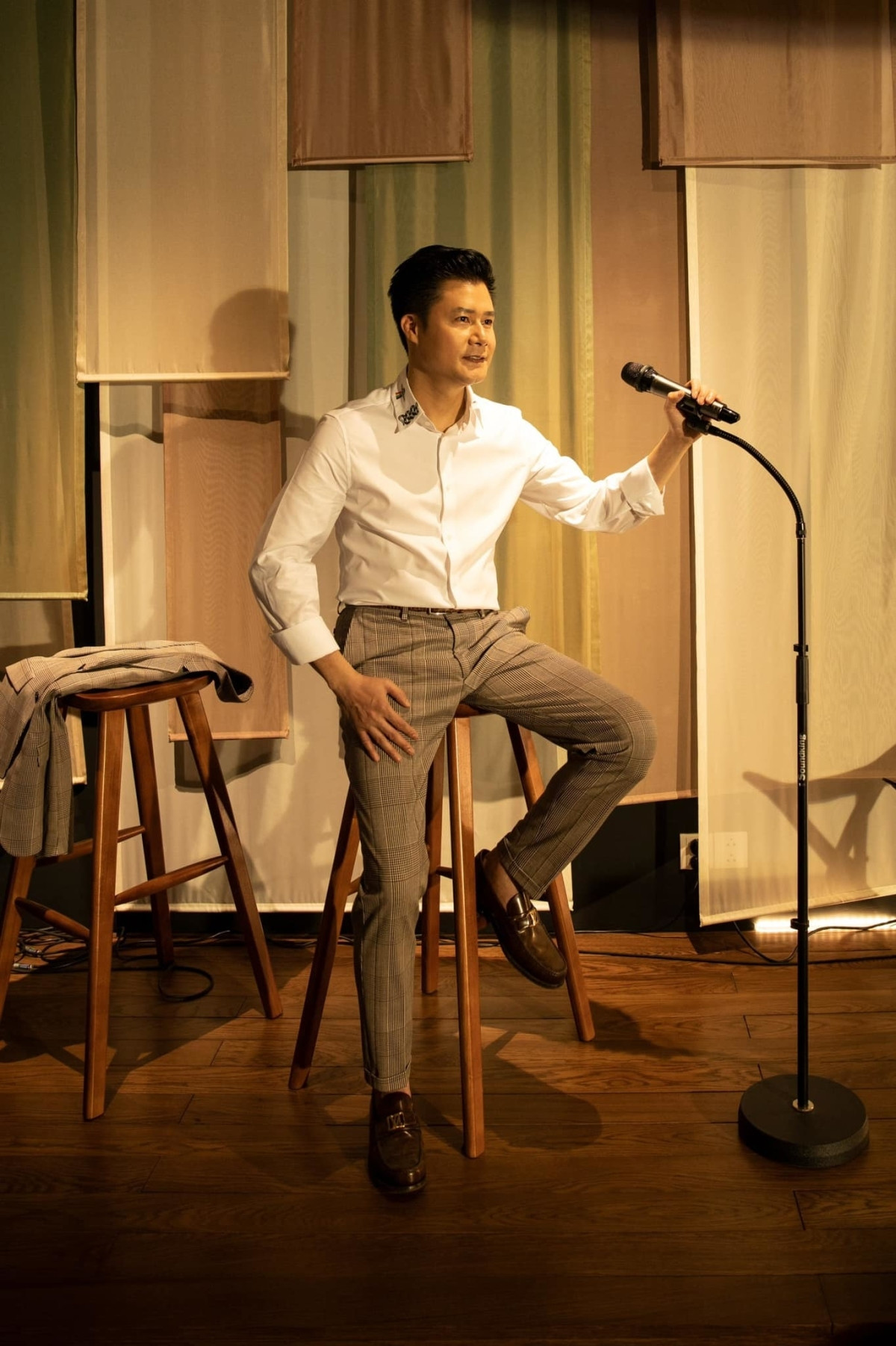 Quang Dũng mở tiệc ấm cúng tại biệt thự 400 m2 ở TP HCM - Ảnh 32.