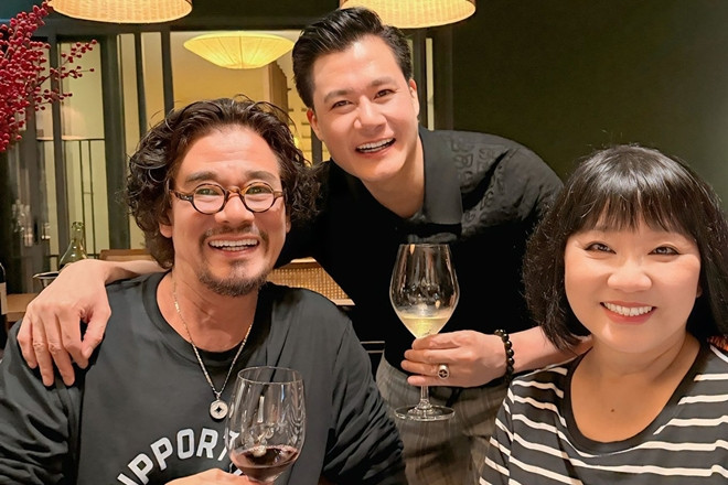 Nghệ sĩ cải lương Hồng Nga U80 da dẻ vẫn hồng hào nhưng bị lẫn, không còn nhớ ai插图3 Nghệ sĩ cải lương Hồng Nga U80 da dẻ vẫn hồng hào nhưng bị lẫn, không còn nhớ ai插图3