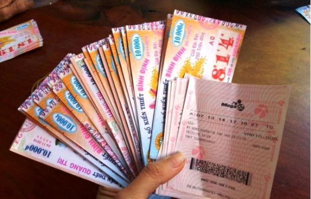 Giấc mơ đổi đời sau 13 vé trúng số độc đắc và tấn bi kịch của một gia đình - Ảnh 1.