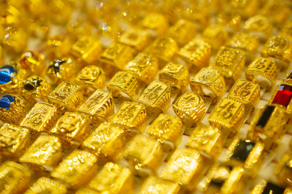 Vàng giảm mạnh nhưng vẫn neo cao, thị trường toàn cầu đảo chiều插图 giavangMinhHien53 OK.jpg