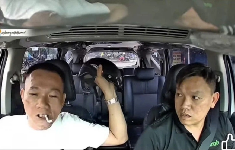 Người đập màn hình, đánh tài xế xe công nghệ ra trình diện công an插图1 Người đập màn hình, đánh tài xế xe công nghệ ra trình diện công an插图1