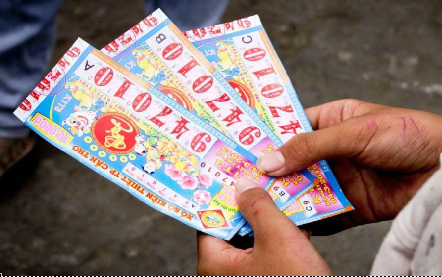 Cú sốc đổi đời của anh xe ôm trúng độc đắc 7 tỷ đồng: Tiền bay sạch, phải điều trị tâm lý插图 Trúng số độc đắc 7 tỷ đồng, phía sau ánh hào quang ngắn ngủi là bi kịch xót xa của một số phận - Ảnh 1.