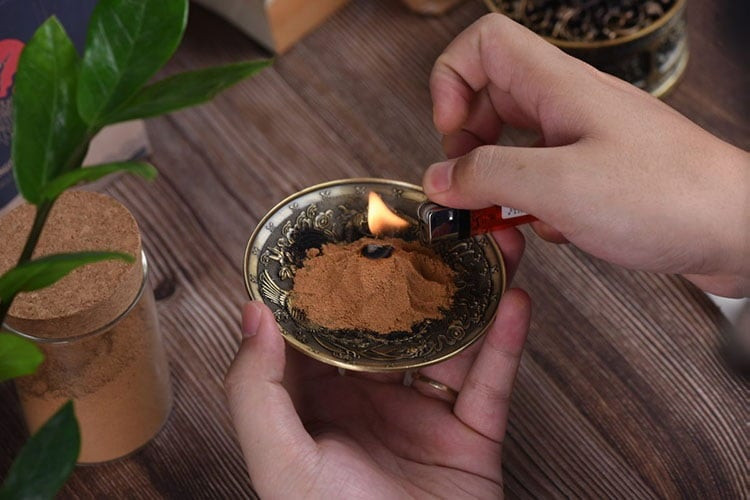 Những lưu ý khi xông nhà để thu hút tài lộc - Ảnh 2.