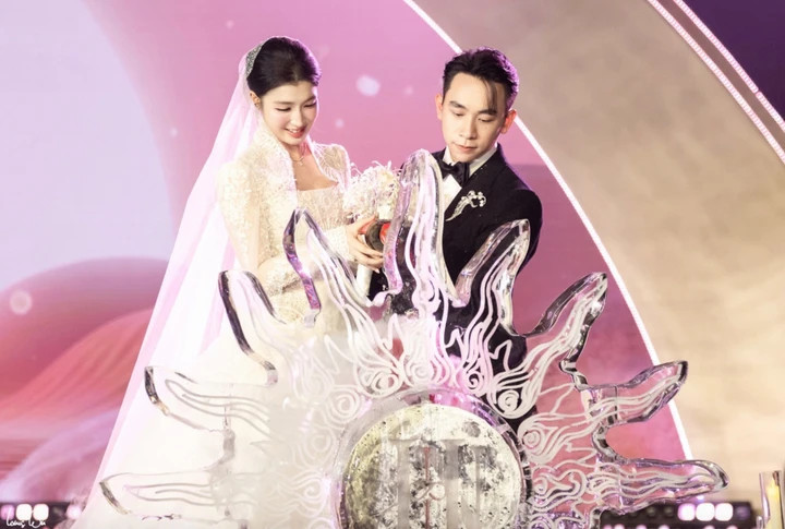 Phương Nhi trở thành con dâu tỷ phú giàu nhất Việt Nam.