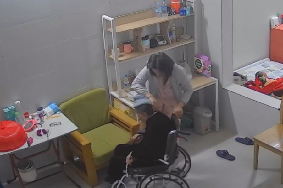 Khởi tố người giúp việc bạo hành cụ bà 90 tuổi插图1 Khởi tố người giúp việc bạo hành cụ bà 90 tuổi插图1