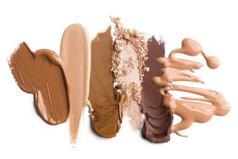 Màu kem lót trùng với màu da của bạn sẽ giúp lớp trang điểm đẹp hơn, tự nhiên hơn.