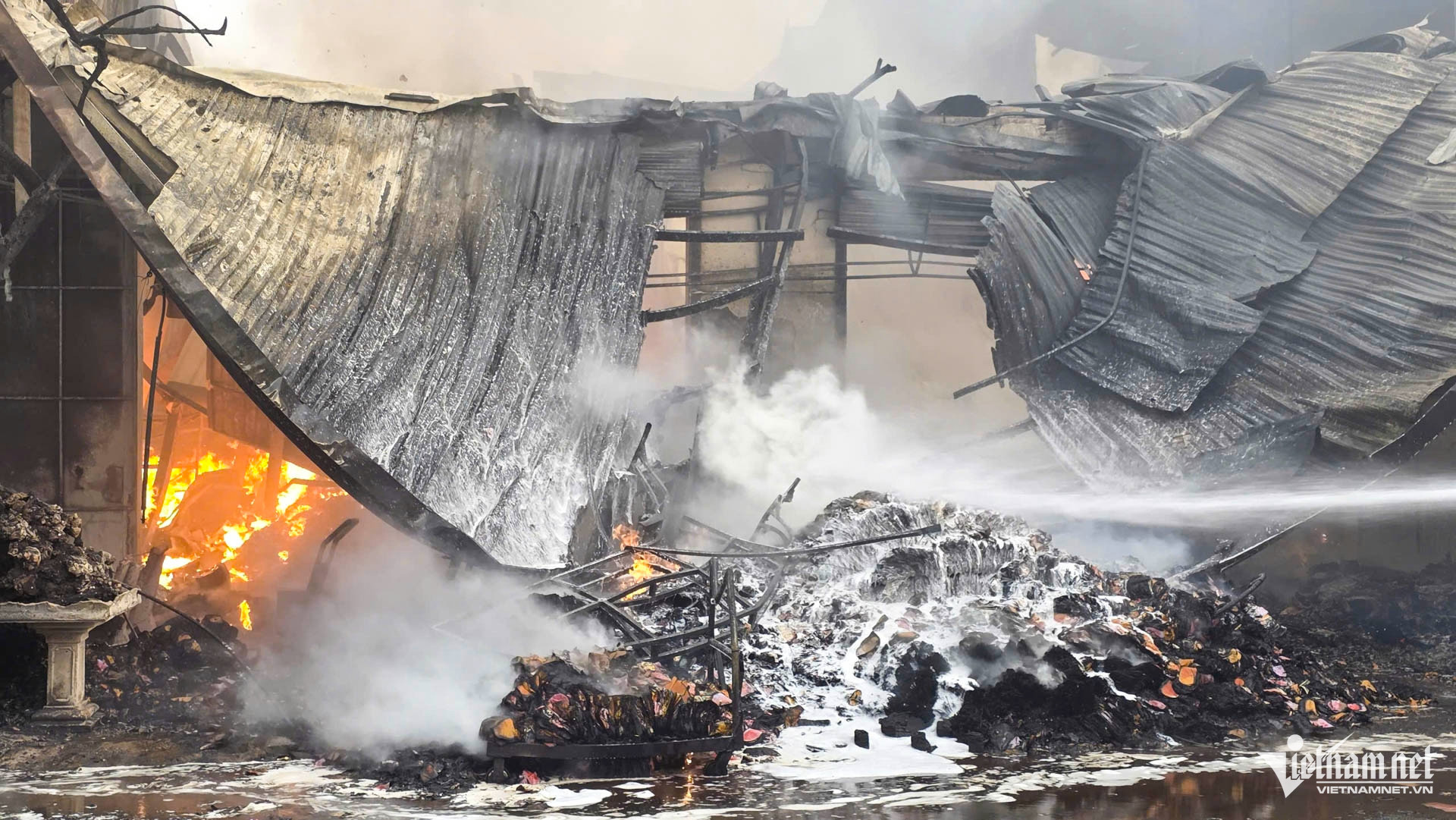 W-làng đào bắc ninh_8.JPG.jpg