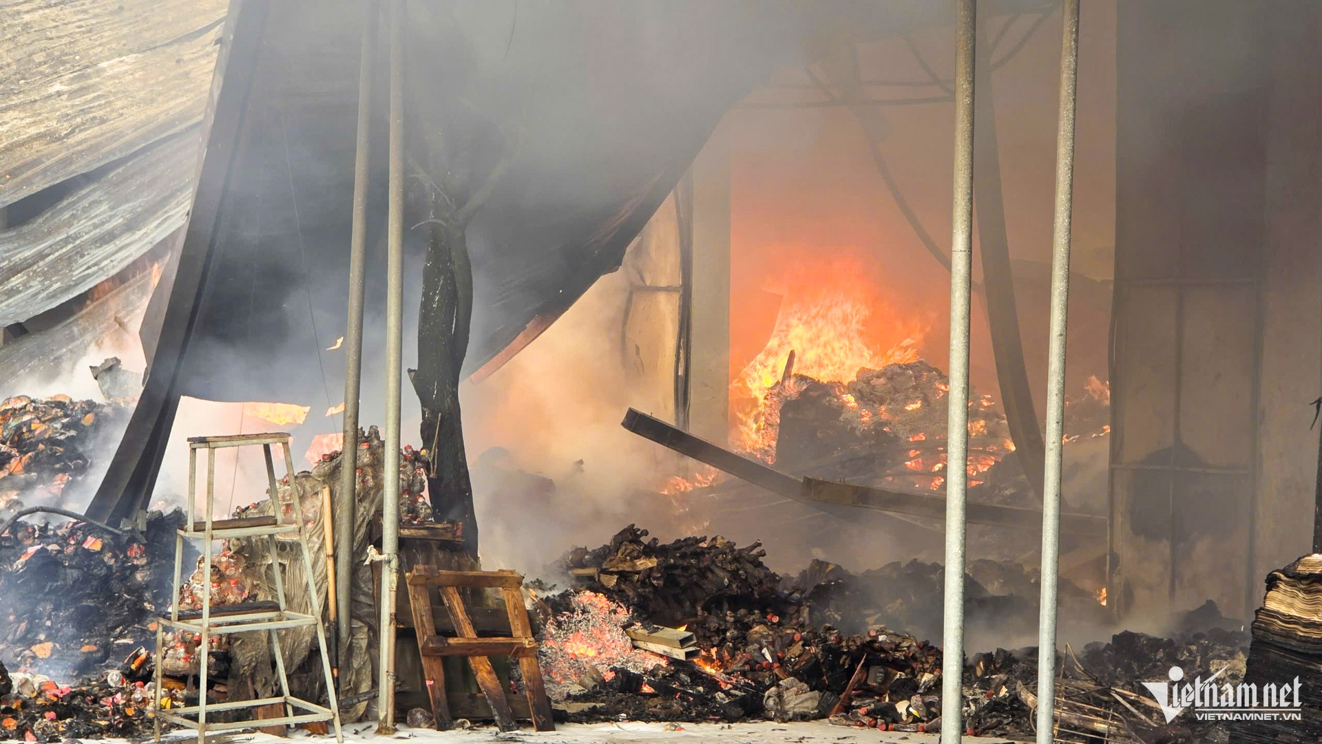 W-làng đào bắc ninh_10.JPG.jpg