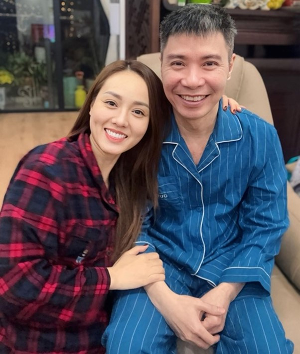 Ngọc Hà – vợ của NSND Công Lý nói rõ lý do nghỉ việc để chăm chồng插图 Ngọc Hà - vợ của NSND Công Lý nói rõ lý do nghỉ việc để chăm chồng - Ảnh 1.