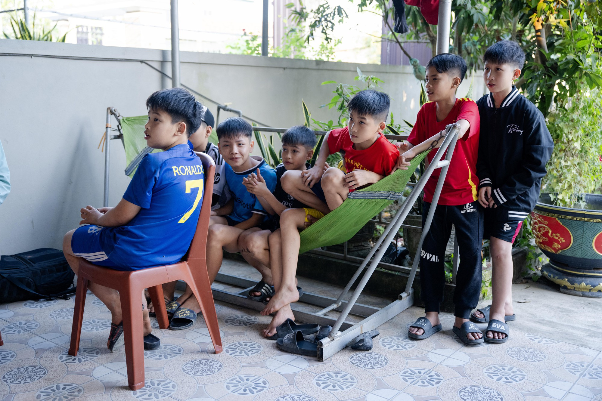 Đình Bắc và Ngôi nhà giản dị 37 tỷ như cung điện ở Nghệ An - Ảnh 14.