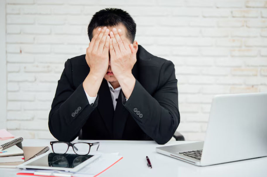 30 tuổi không xu dính túi, tôi mới thấm sự thật cay nghiệt: Các mối quan hệ mỏng hơn cả tờ giấy, kể cả tình thân插图1 30 tuổi không xu dính túi, tôi mới thấm: Các mối quan hệ mỏng hơn cả tờ giấy, kể cả tình thân - Ảnh 2.