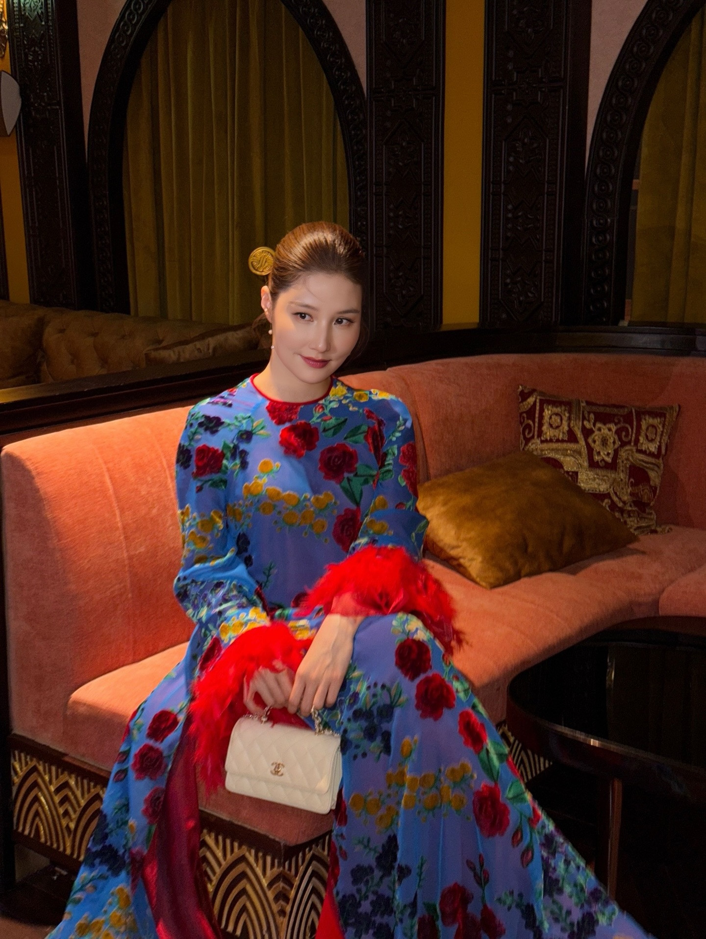 Một năm sau ngày sinh quý tử, sắc vóc nữ diễn viên tuổi Ngọ thay đổi ngỡ ngàng插图 Một năm sau ngày sinh quý tử, sắc vóc nữ diễn viên tuổi Ngọ thay đổi ngỡ ngàng - Ảnh 2.