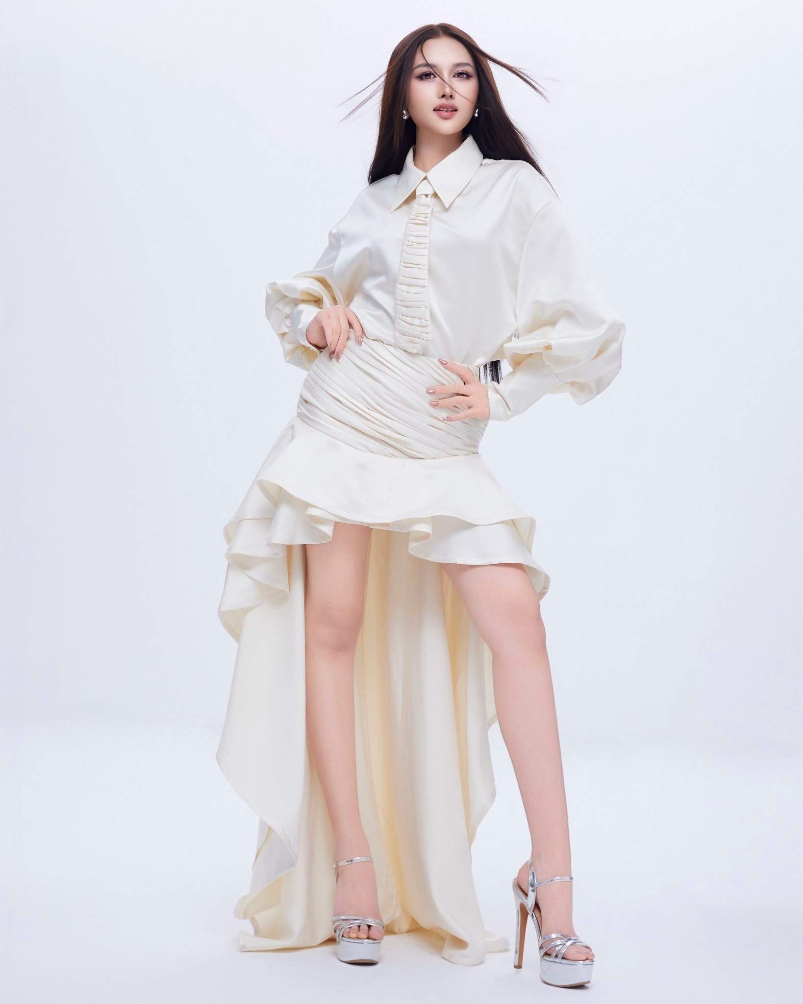 Phản ứng của 2 Hoa hậu quốc tế khi Thu Ngân trượt Miss Intercontinental插图4 Phản ứng của Hoa hậu về kết quả của Thu Ngân tại Miss Intercontinental 2026 - Ảnh 5.