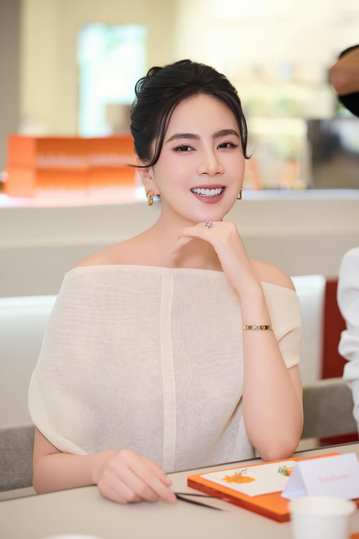 Năm đầu làm dâu nhà đại gia của MC Mai Ngọc - Ảnh 8.