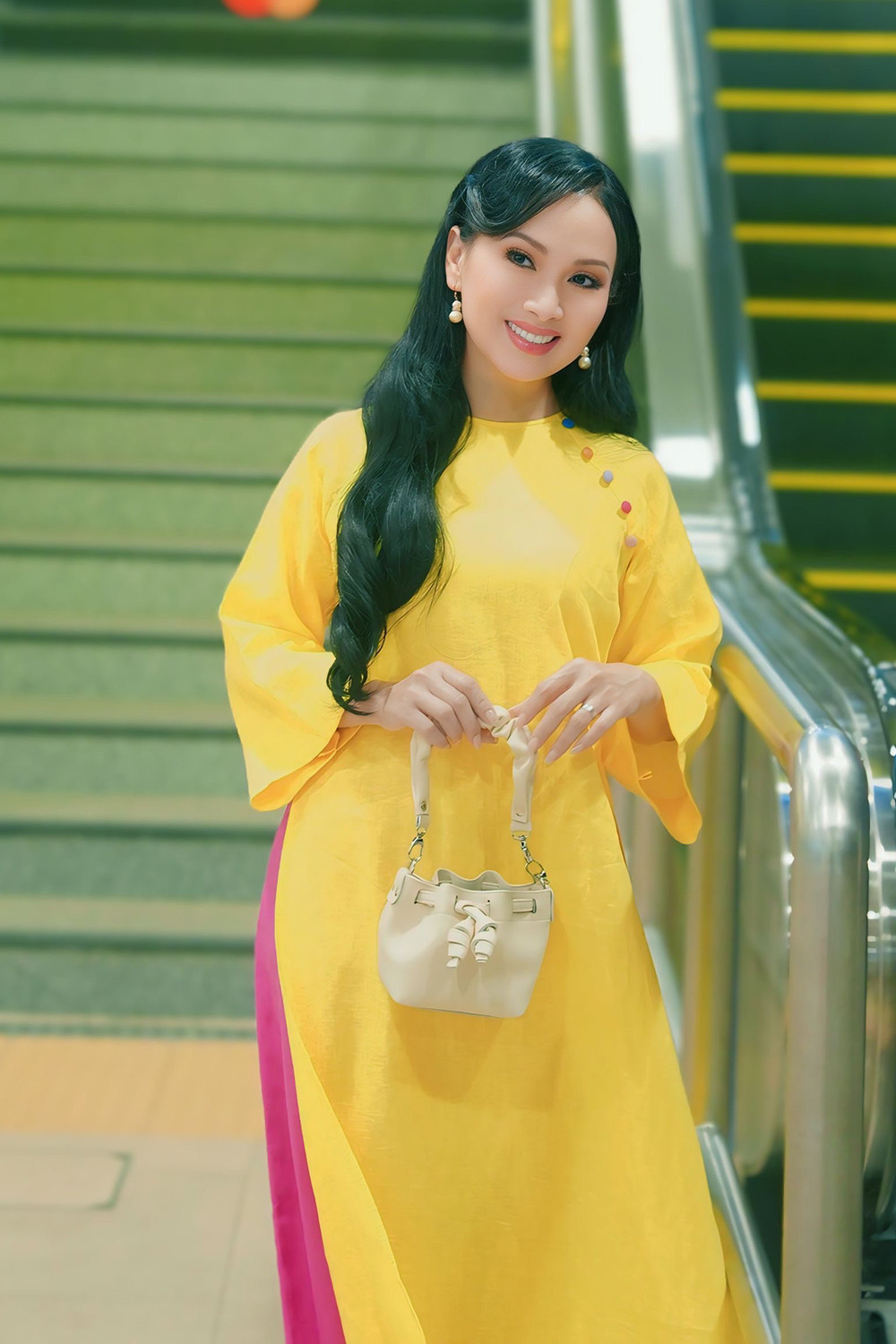 Cuộc sống viên mãn của ca sĩ Hà Phương bên chồng tỷ phú Chính Chu - Ảnh 7.