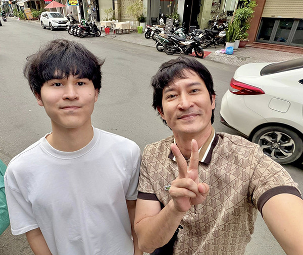 Diện mạo tuổi tròn đôi mươi của con trai Huy Khánh - Ảnh 5.