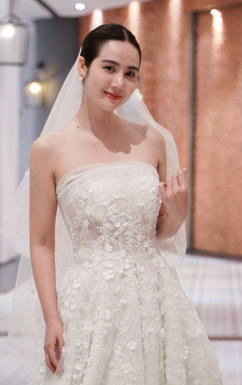 phan minh huyen he lo cai ket cua ngan o cach em 1 milimet hinh anh 2