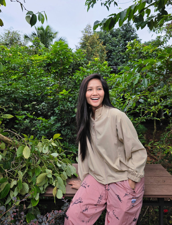 H'hen Niê không quên sứ mệnh sau 8 năm đăng quang - Ảnh 9.