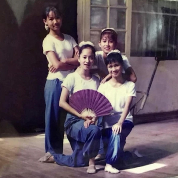 Ảnh hiếm hoi thời quá khứ của Khánh Thi - Ảnh 4.