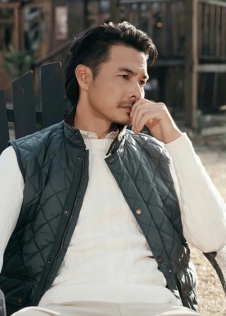 Nam diễn viên từng ở ẩn vì biến cố vỡ nợ.